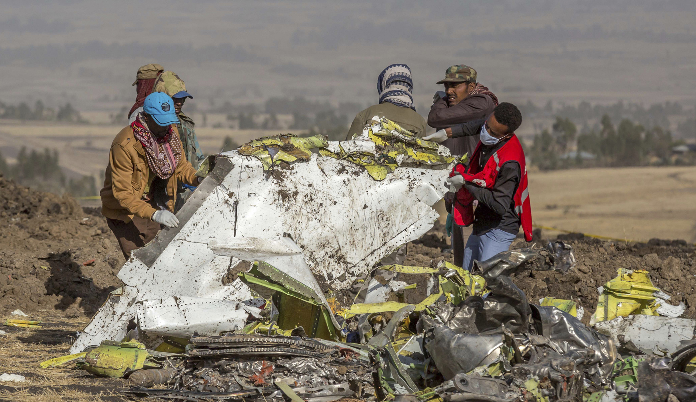 Pilot of downed Boeing plane reported flight-control problems