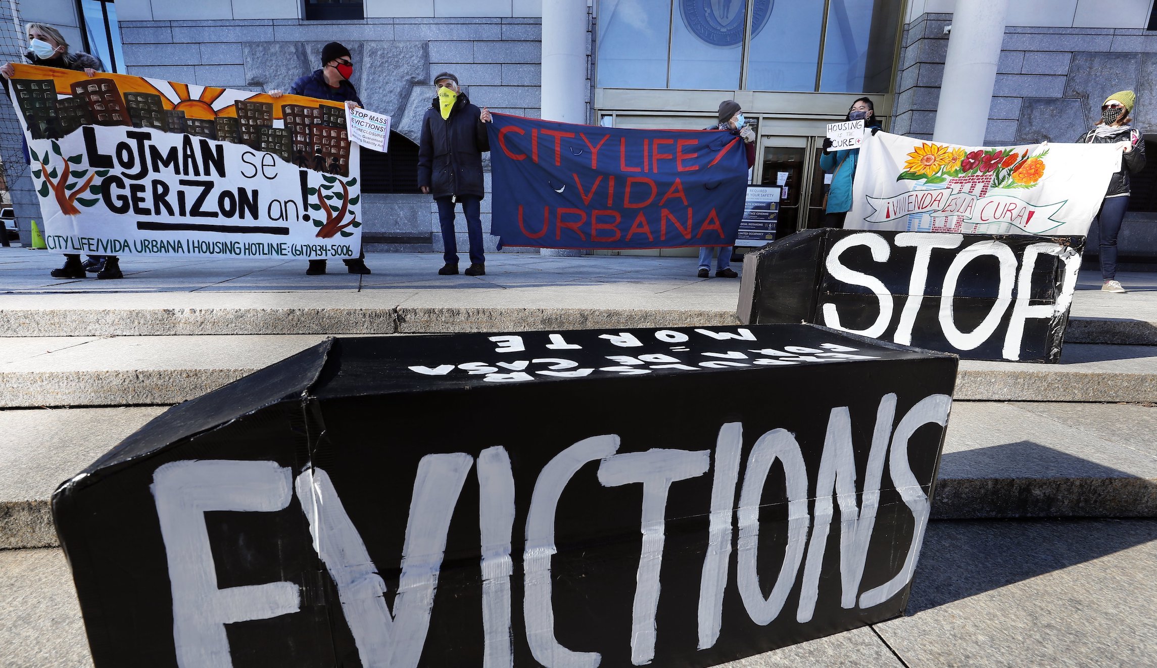 CDC extends eviction moratorium through June