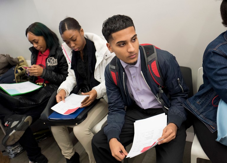 (AP Photo/Mark Lennihan)