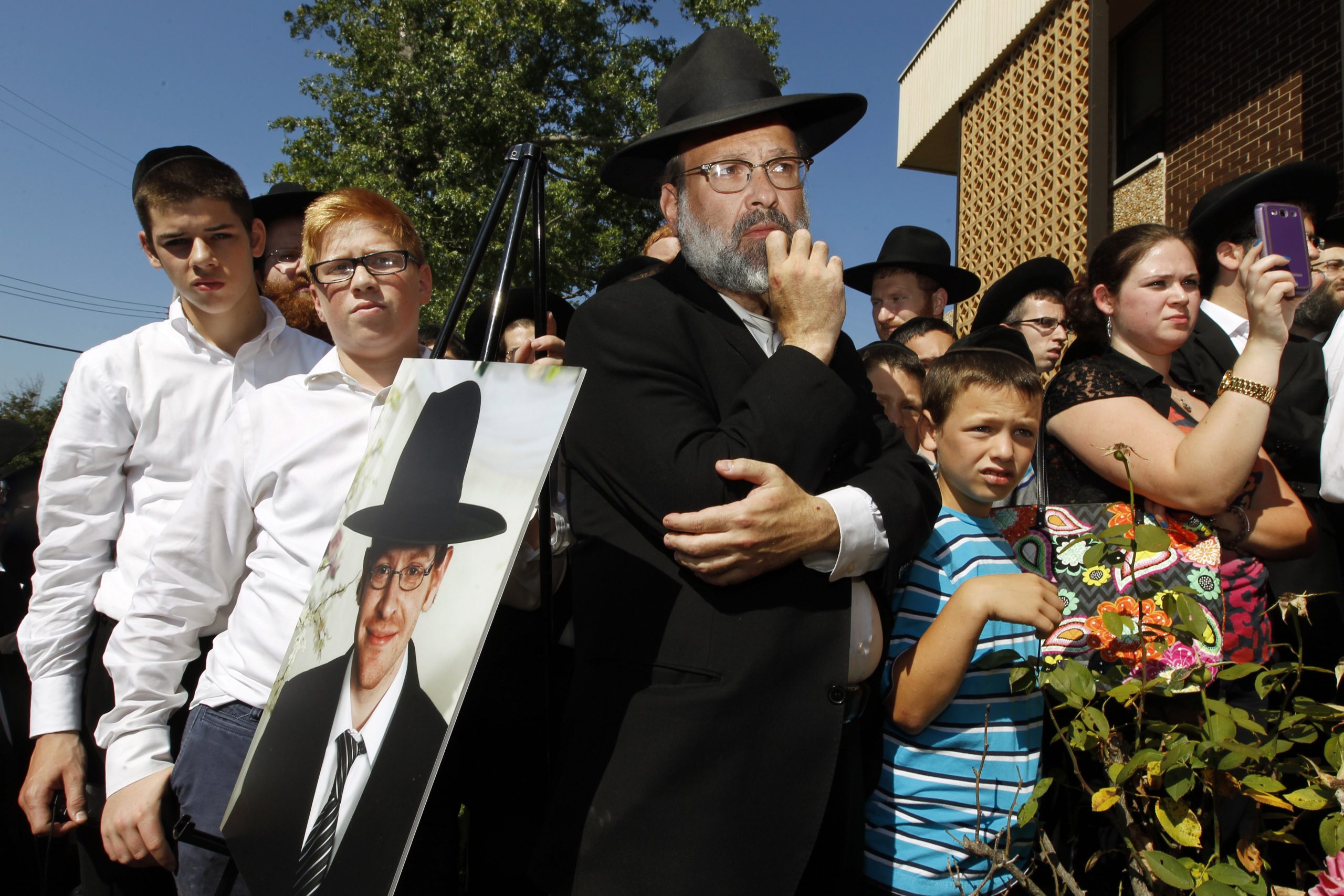 Jerusalem police search for missing US student