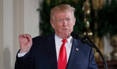 Trump may force Congress to act on Obamacare insurer payments