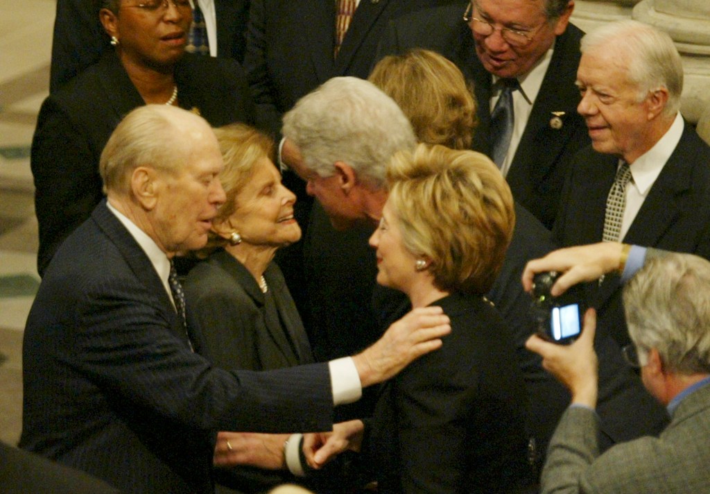 Book: Hillary hates the Reagans, ‘It’s like night and day’