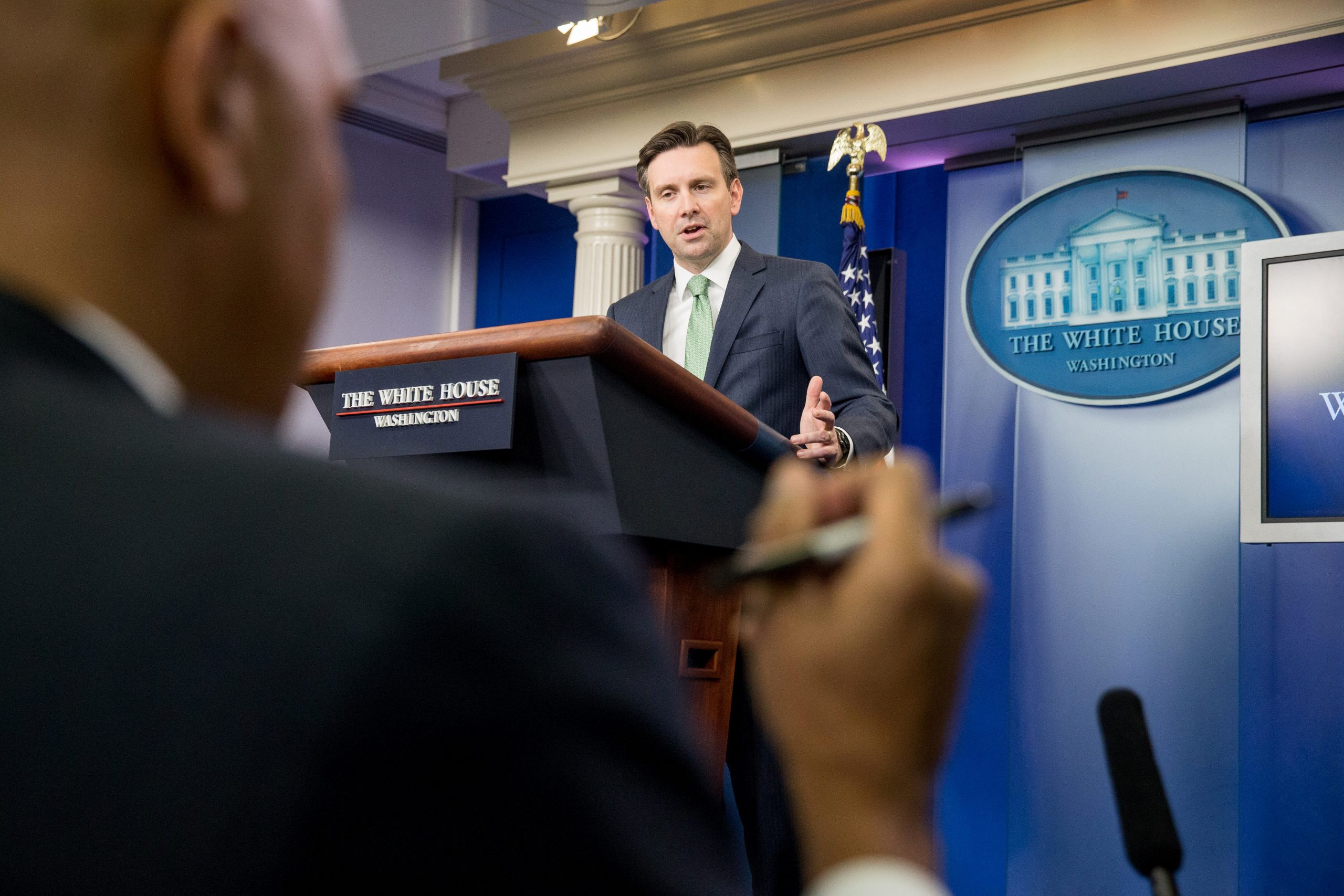 White House: Congress wasted time with refugee bill