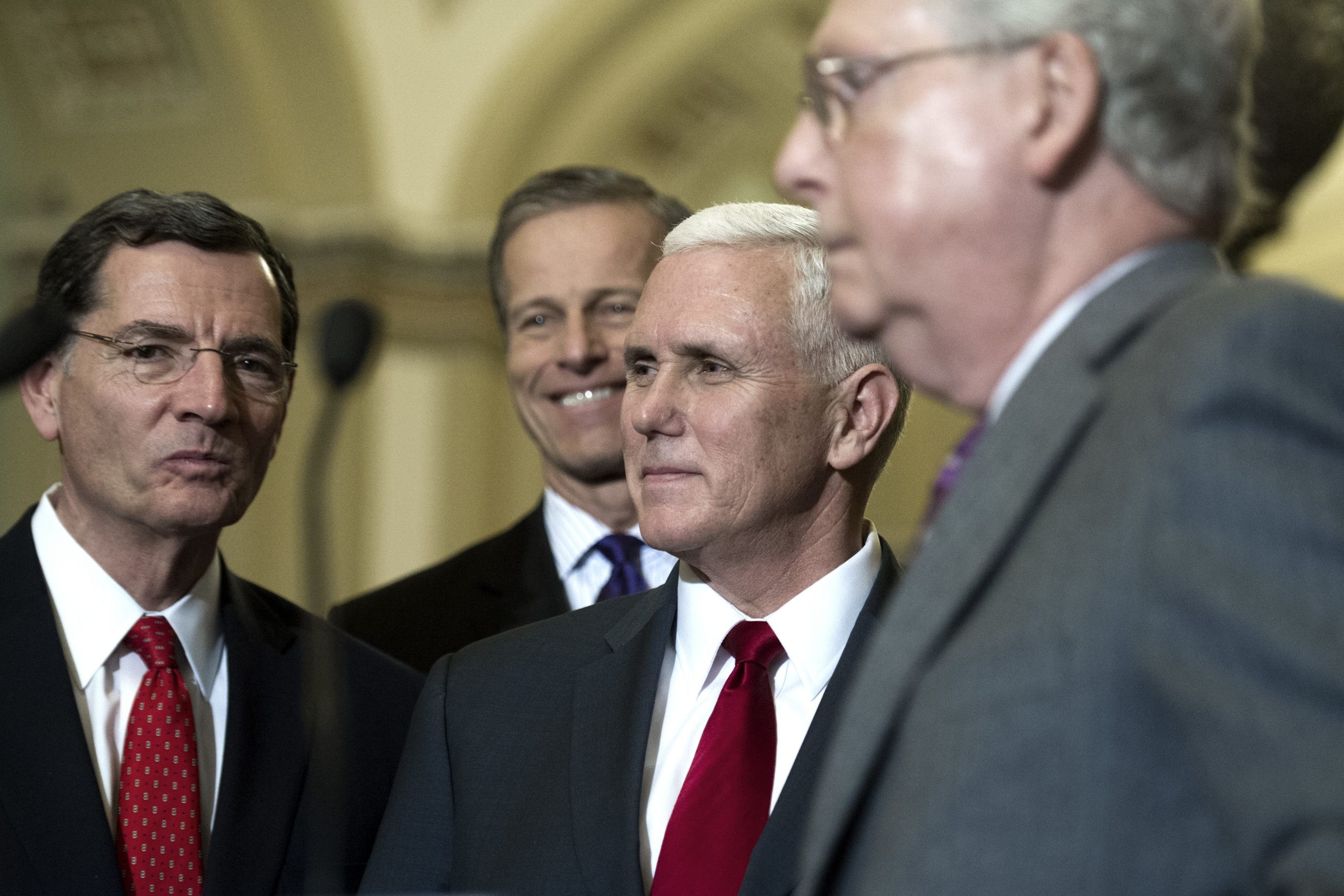 Republicans plot how to avoid their own midterm meltdown