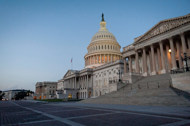 Suddenly, U.S. taxpayers don't seem to be in such a giving mood anymore. (Bloomberg/Pete Marovich)