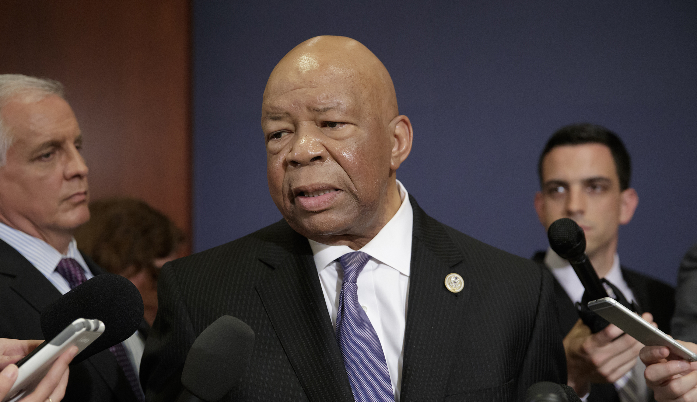 Elijah Cummings looks to subpoena Michigan Gov. Rick Snyder for ‘obstructing’ Flint probe