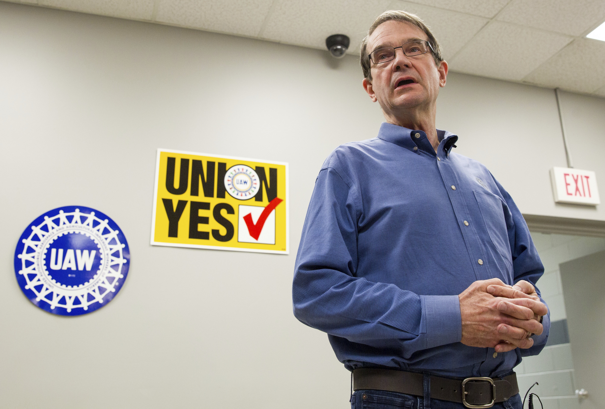 UAW calls on NLRB to void defeat at Chattanooga VW plant, order new election