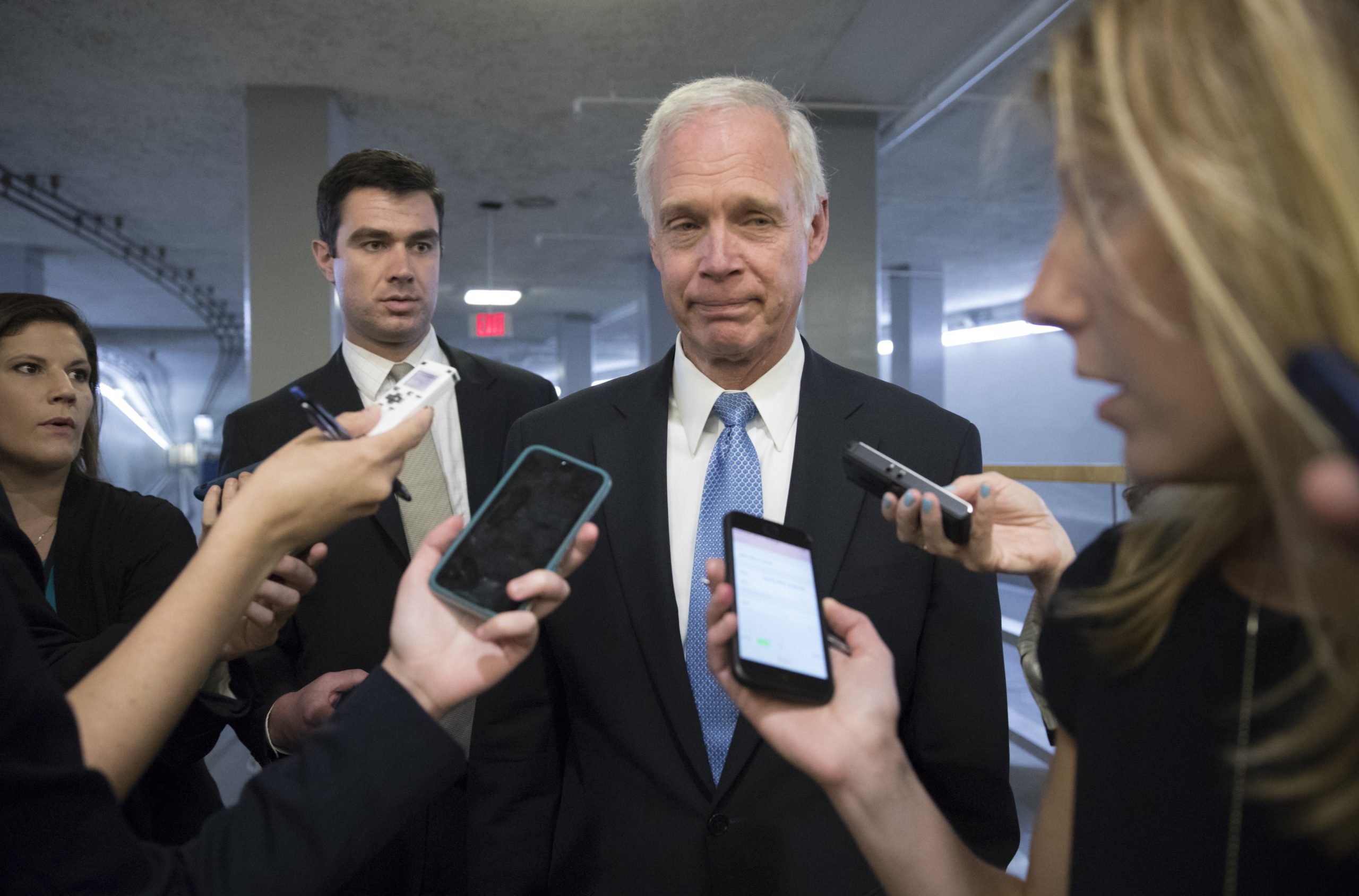 Ron Johnson threatens to delay FDA bill unless it boosts access to experimental drugs