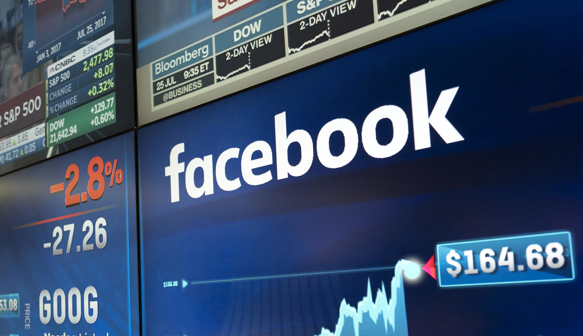 Facebook pulls internship offers as part of effort to cut costs