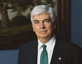 Dodd Contradicts Obama on Financial Regulation Bill