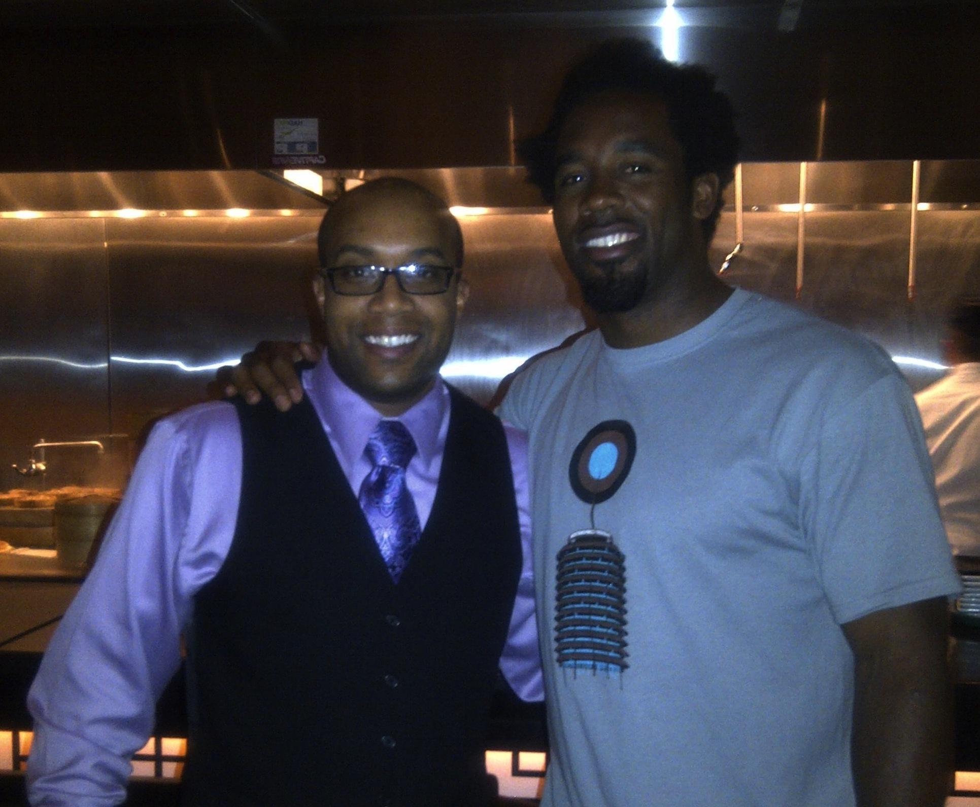 Sightings: Scott Brown runs his own errands, NFL eats out