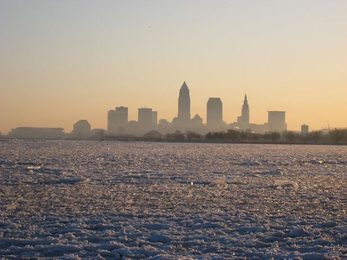 Afternoon Links: Hike Lake Erie, Doubting #MeToo, and Always Install Updates
