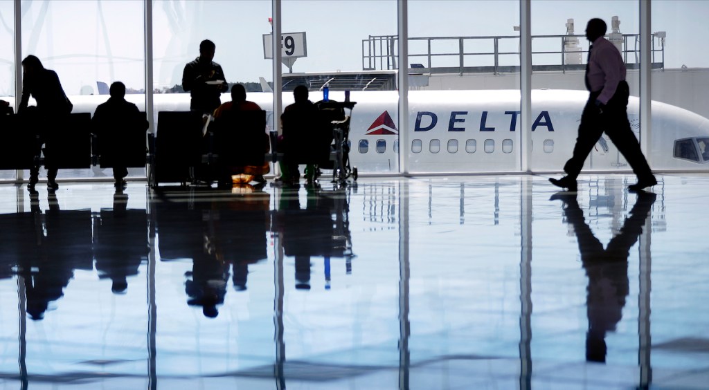 Delta wants DOJ to place unruly passengers on national ‘no fly’ list
