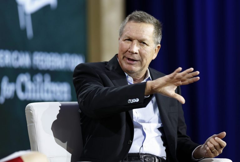 Republican presidential candidate, Ohio Gov. John Kasich, speaks during an education summit, Wednesday, Aug. 19, 2015, in Londonderry, N.H. (AP Photo/Jim Cole)