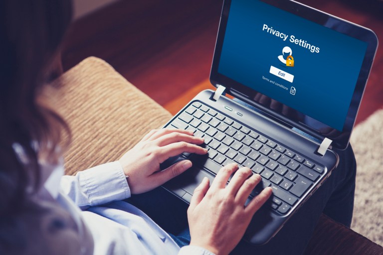 The Email Privacy Act is supported by many outside groups, including the Heritage Foundation, the American Civil Liberties Union, and the Chamber of Commerce, along with companies that provide email services, such as Google.