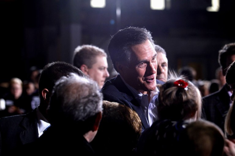 GOP voters start lining up behind Romney