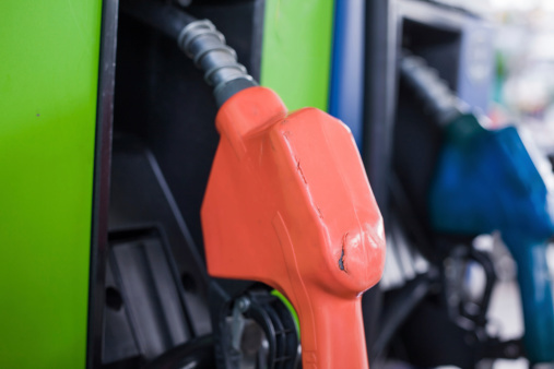 From alternative resource projects to the Keystone XL pipeline, energy proposals from both political parties often fail for lack of bipartisan support. Consequently, a party usually needs to control both houses of Congress before such proposals can be enacted. (Photo: Thinkstock)