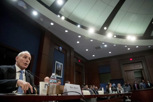 Choppy rollout of cybersecurity executive order stokes tensions on Capitol Hill