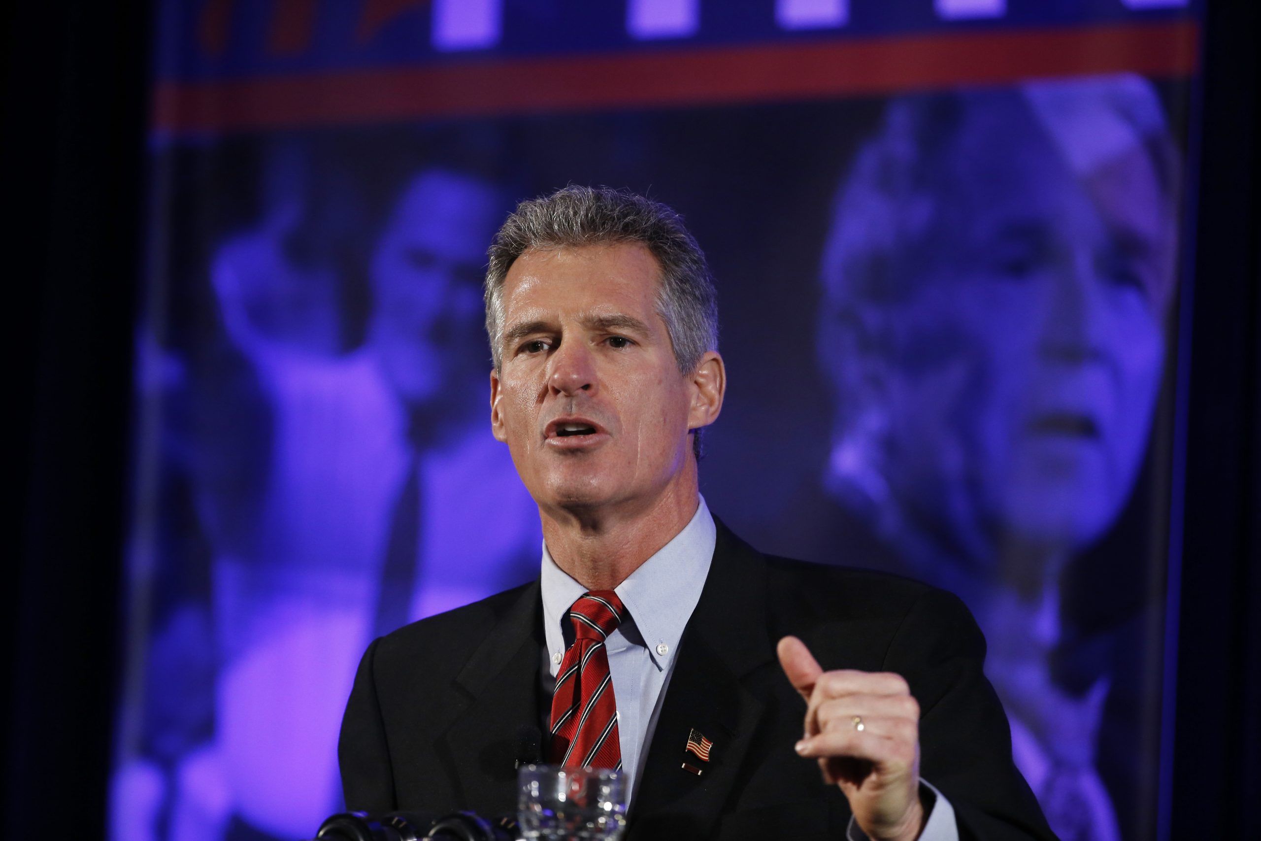 Scott Brown reportedly set to endorse Donald Trump