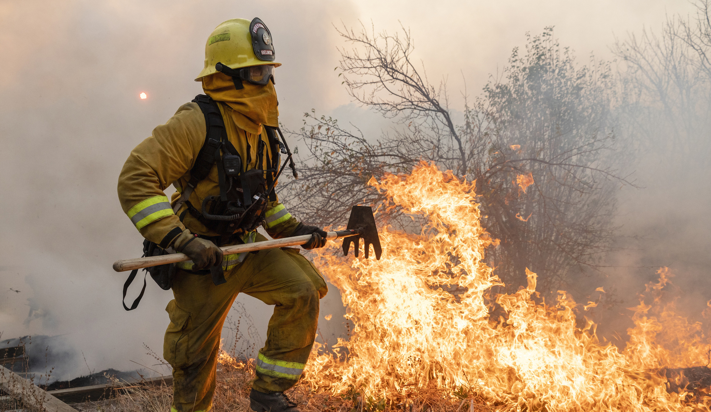 Pittsburgh loosens residency requirement for firefighters