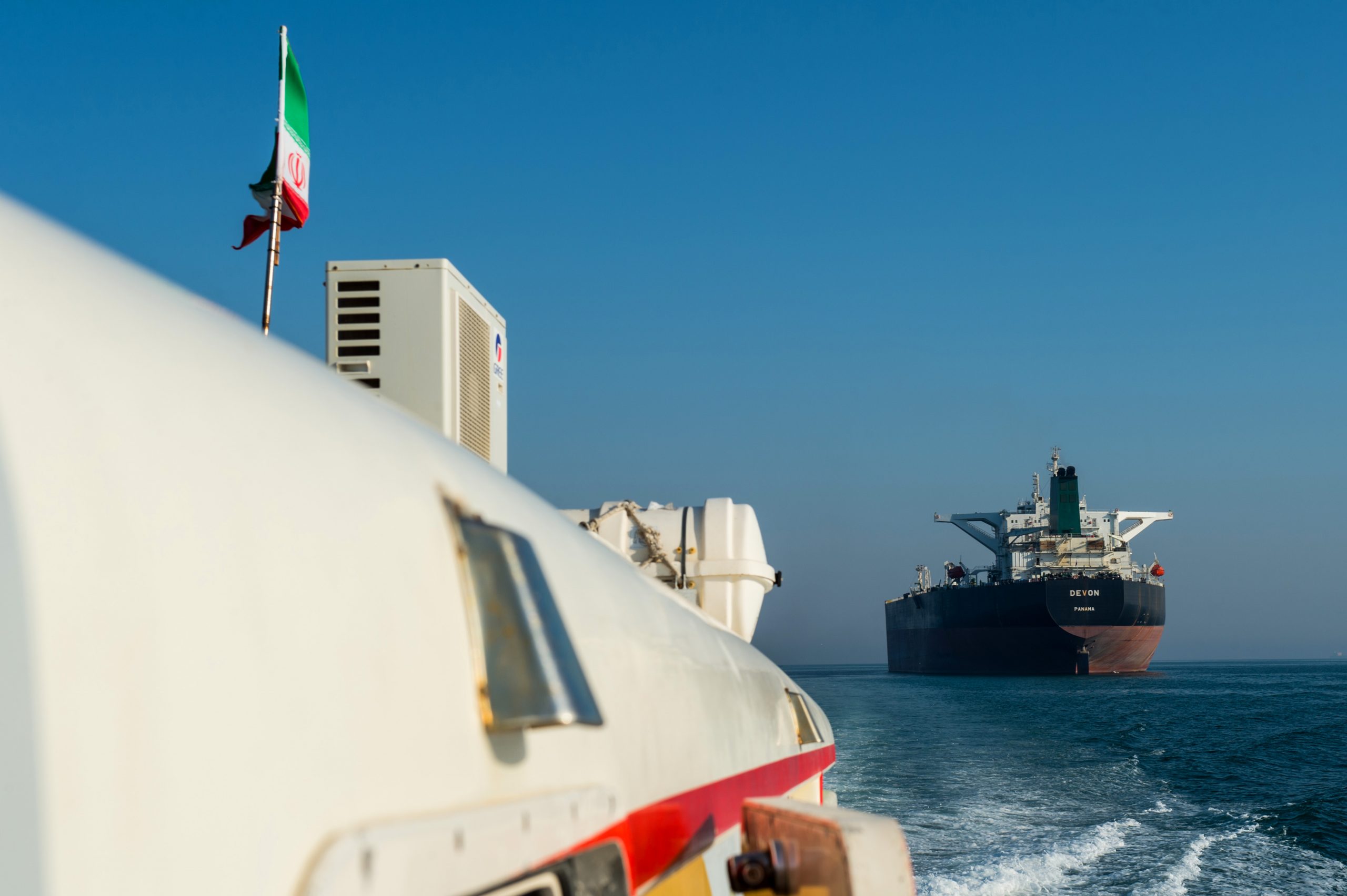 U.S. Urges Allies to End Iranian Oil Imports