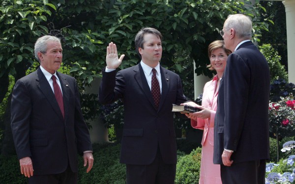 Yale Law Alumni Signal Support for Kavanaugh