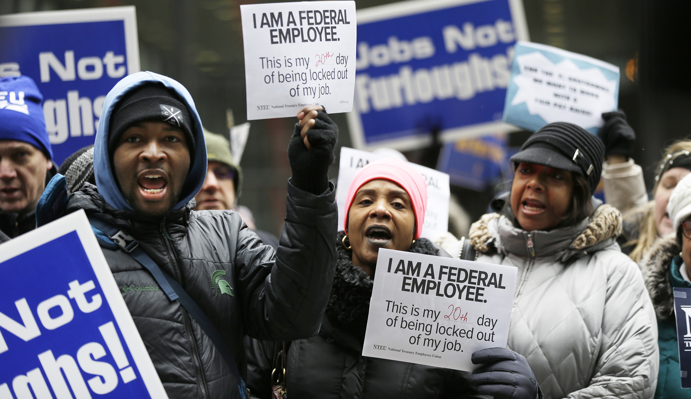 Democrats demand back pay plus interest for federal workers hit by the shutdown