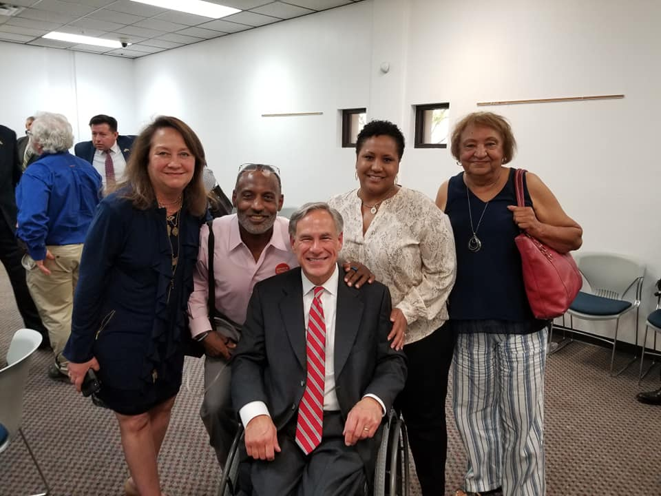 Greg Abbott.png