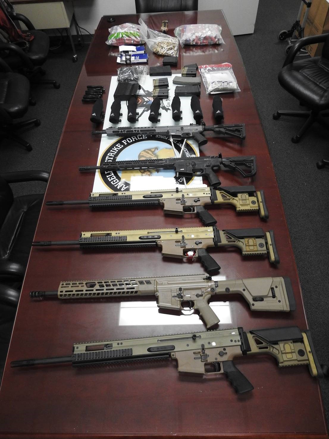 guns to CJNG - firearms seized Sept2021.jpg