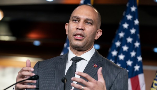 Jeffries rips GOP as ‘unfit’ for heckling Biden despite backing it against Trump