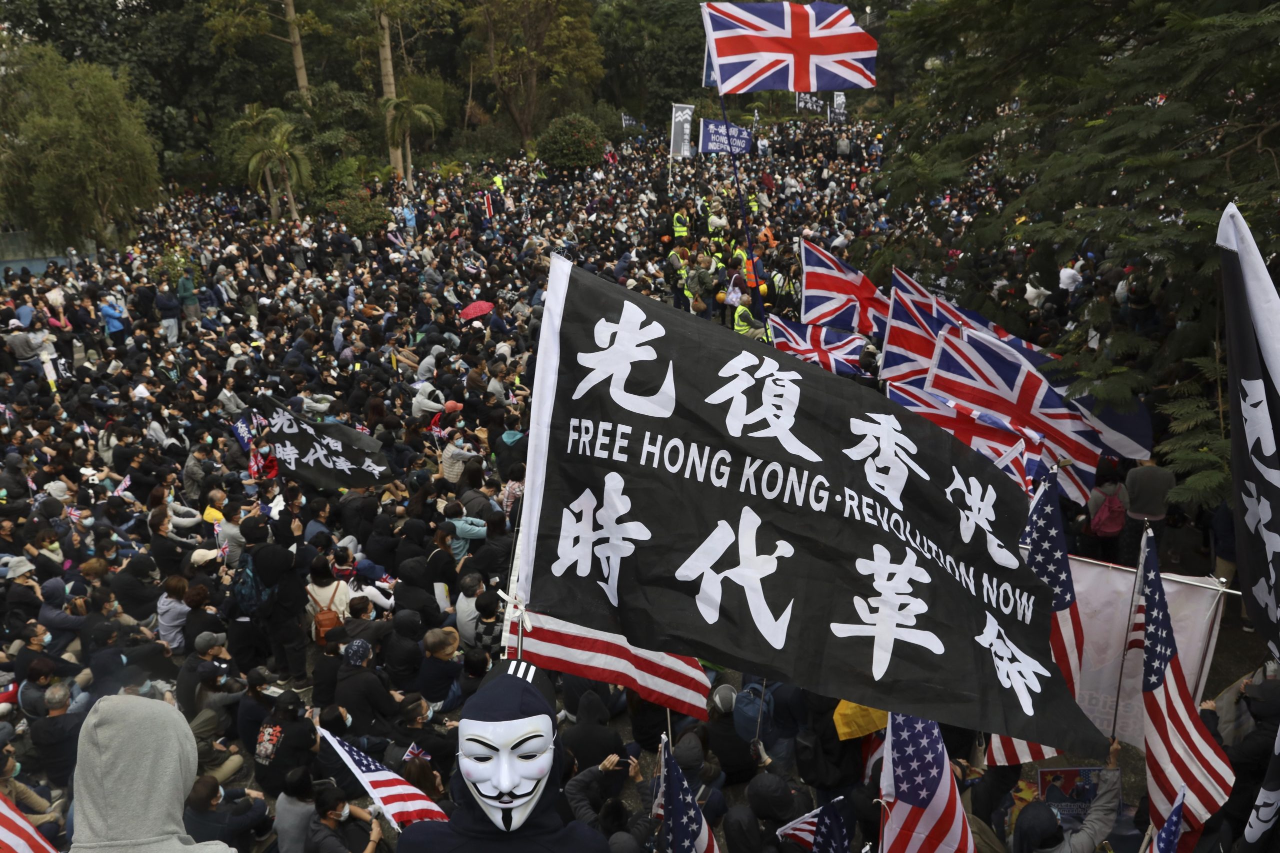 UK suspends its extradition treaty with Hong Kong