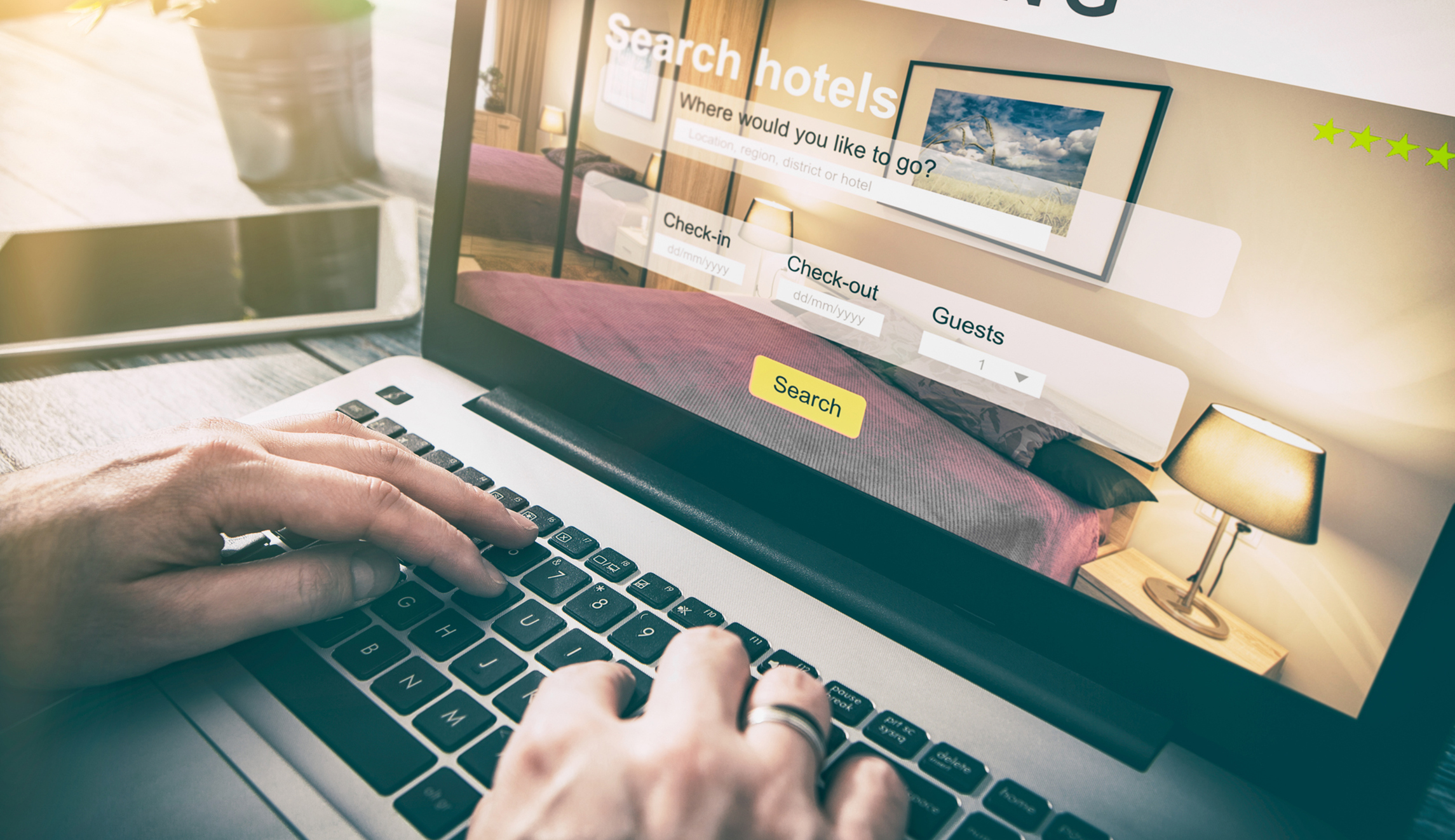 Make online vacation booking transparent