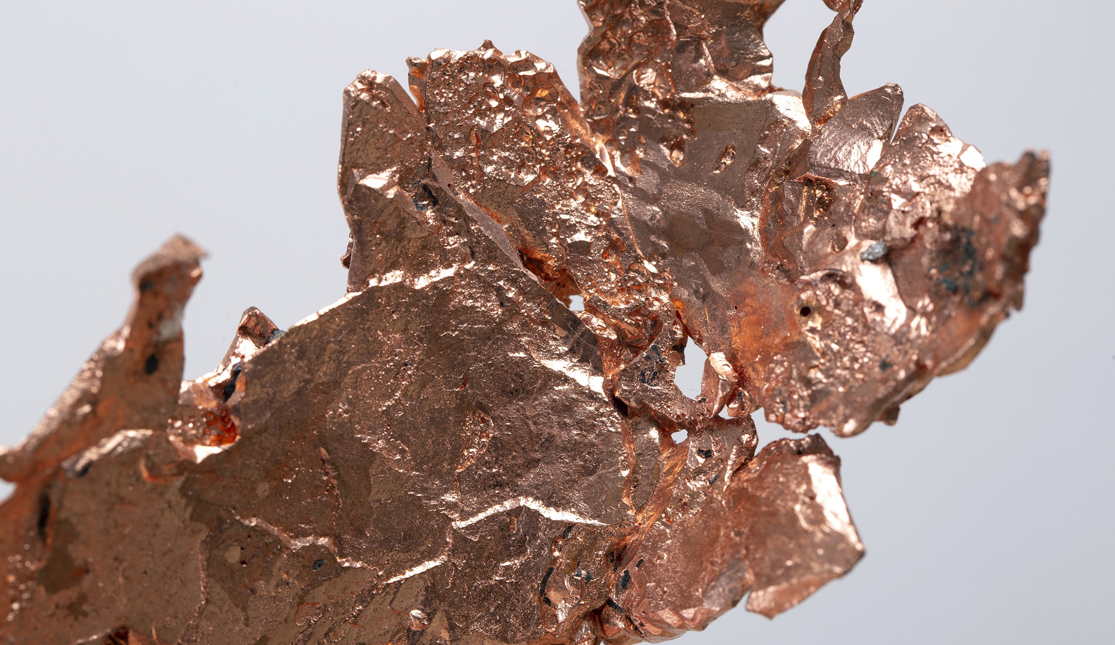 Copper prices, seen as economic barometer for centuries, give recession warning