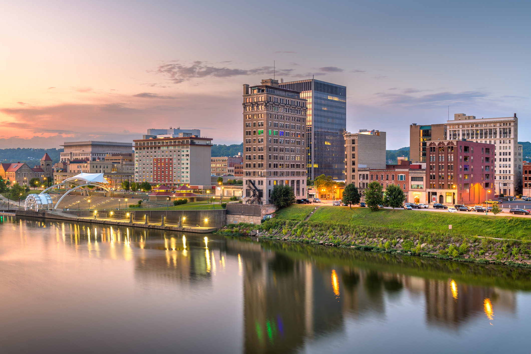 Accenture expansion will bring 100 jobs to Charleston, West Virginia