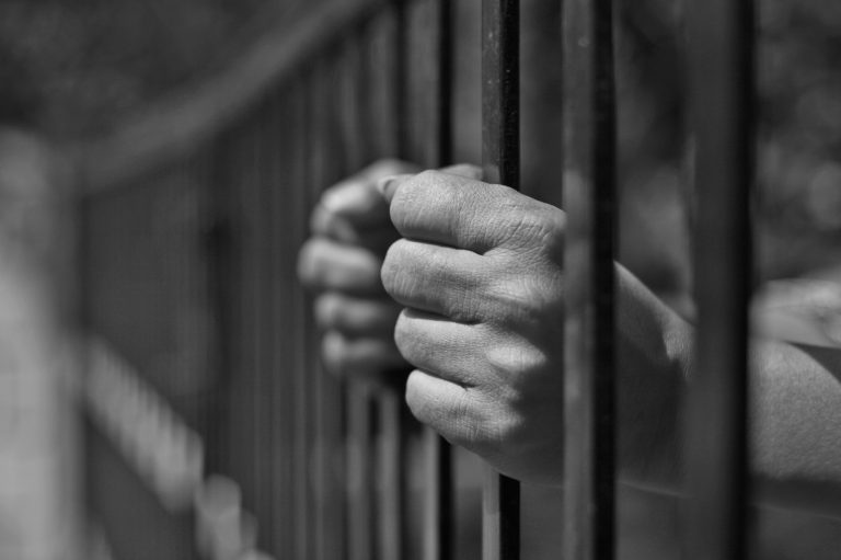 DOJ sues Alabama over inmate health