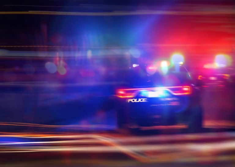 WATCH: Suspect in bank robbery dies in car crash following police chase