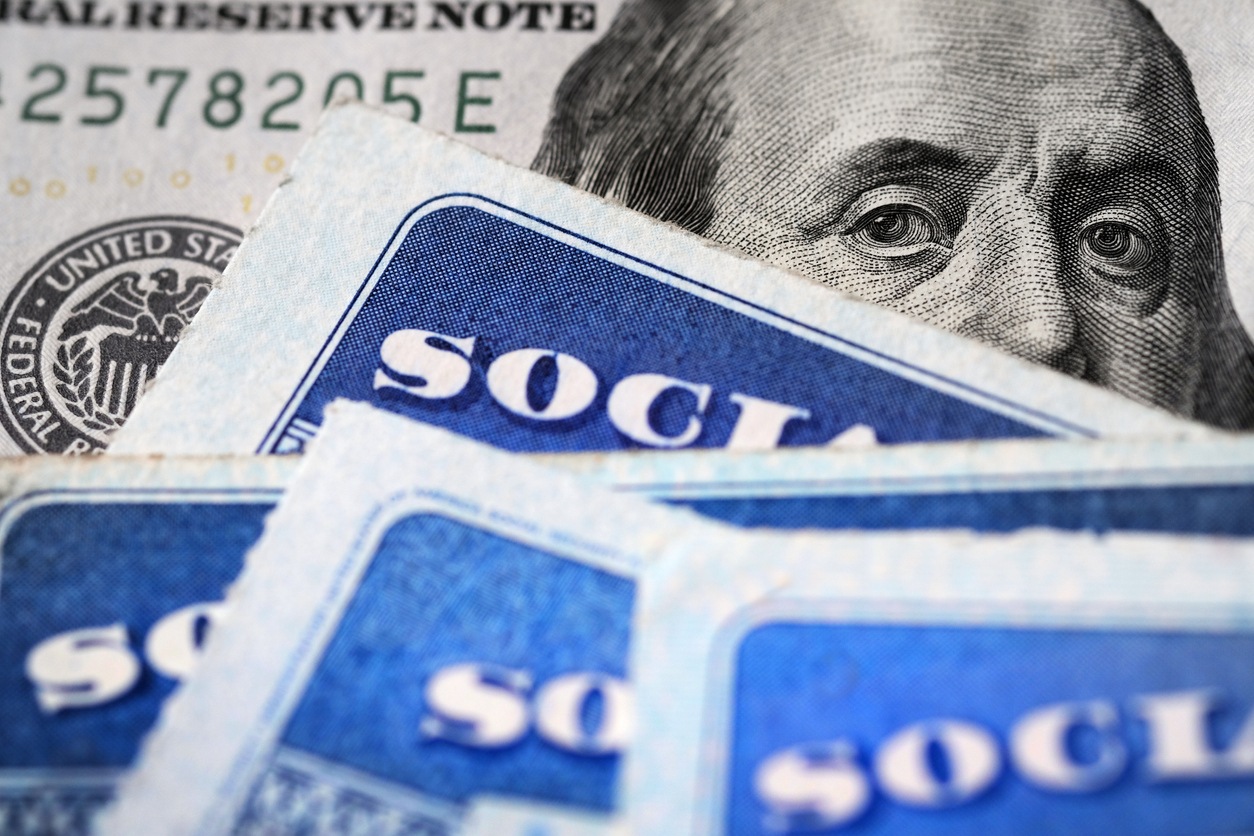 Social Security update: Direct payment worth $914 arrives in 13 days