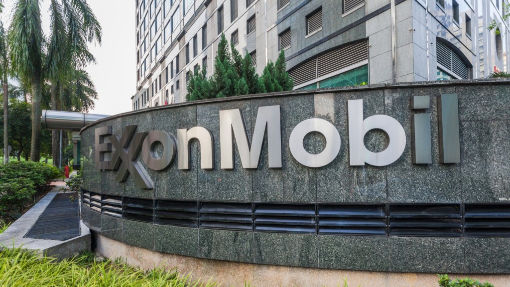 Bloomberg just lost the state lawsuit against Exxon he’s been funding