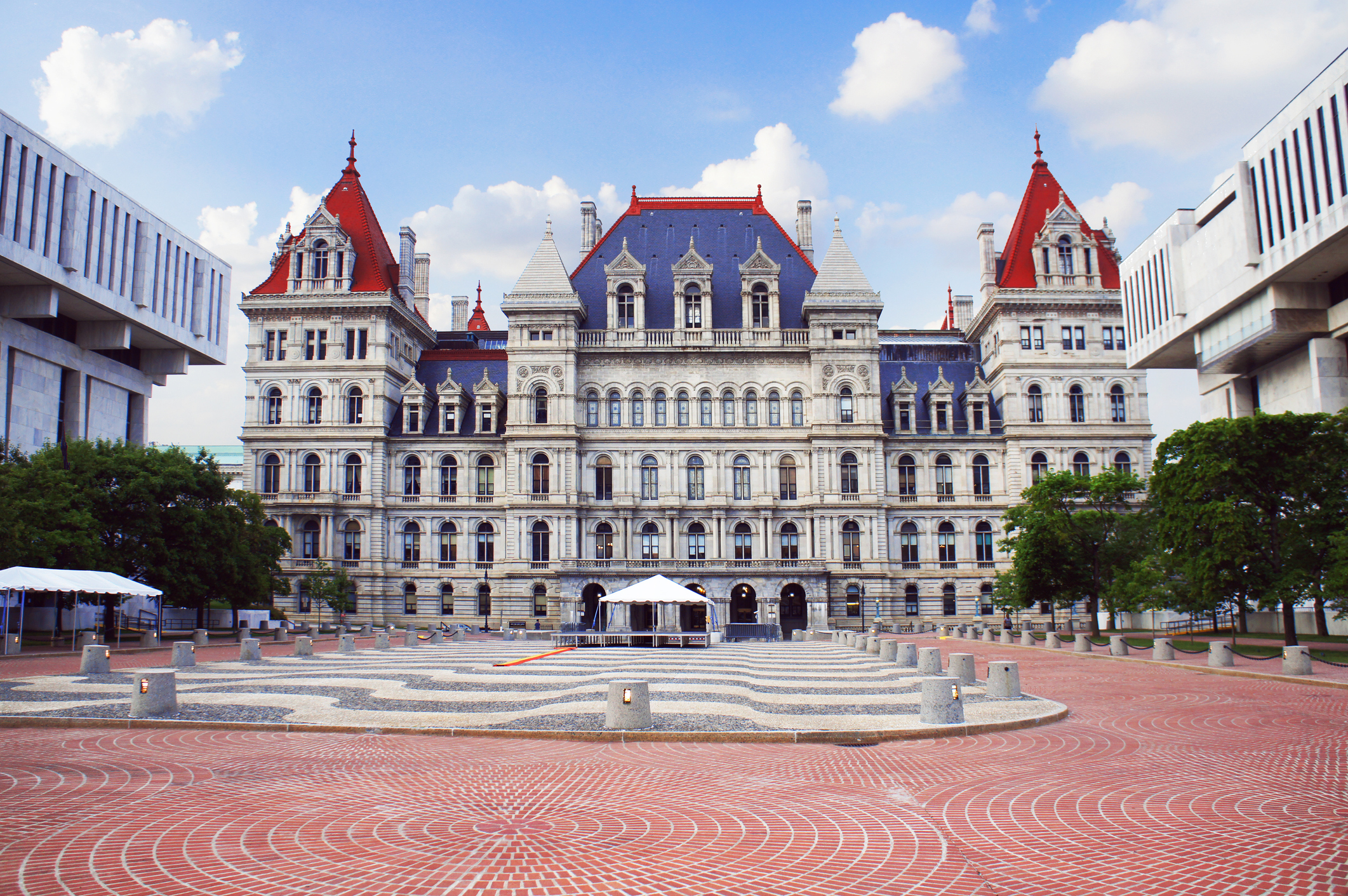 New York Democrats move to make it easier for competitors to sue Big Tech companies