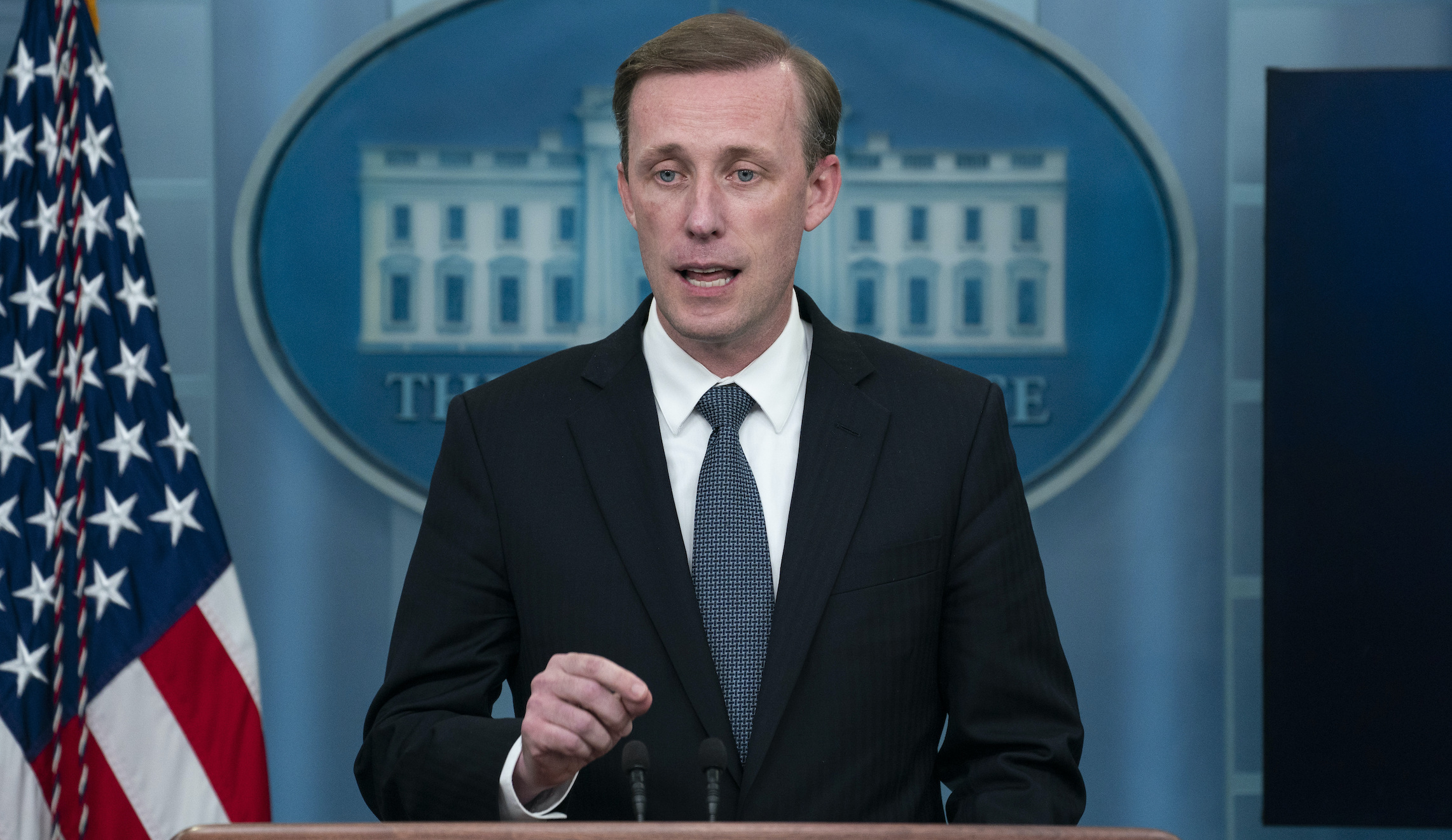 White House national security adviser meets with Chinese diplomat