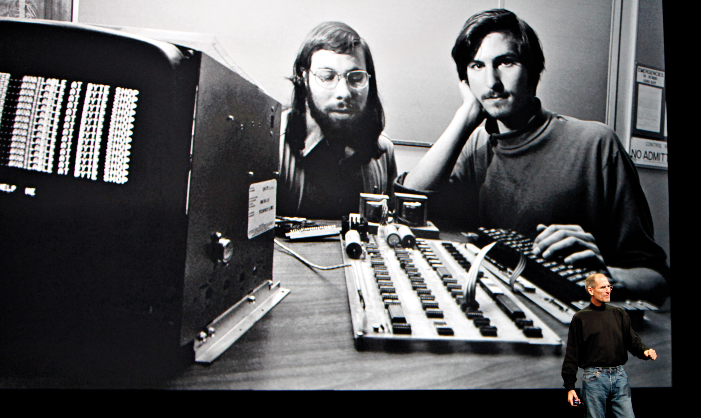 Steve Jobs and Steve Wozniak