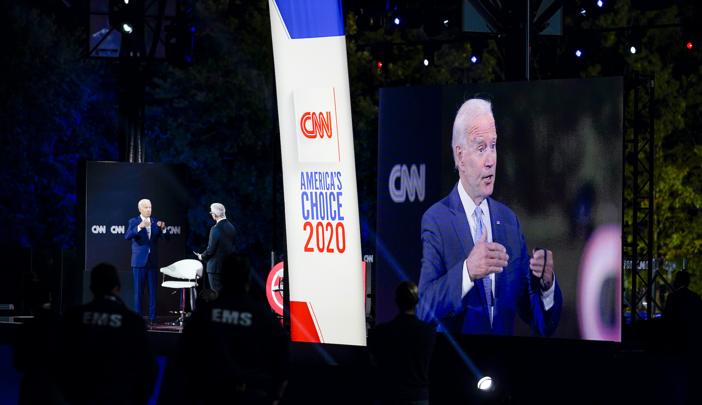 ‘Trying to have it both ways’: Anderson Cooper challenges Biden on fracking position