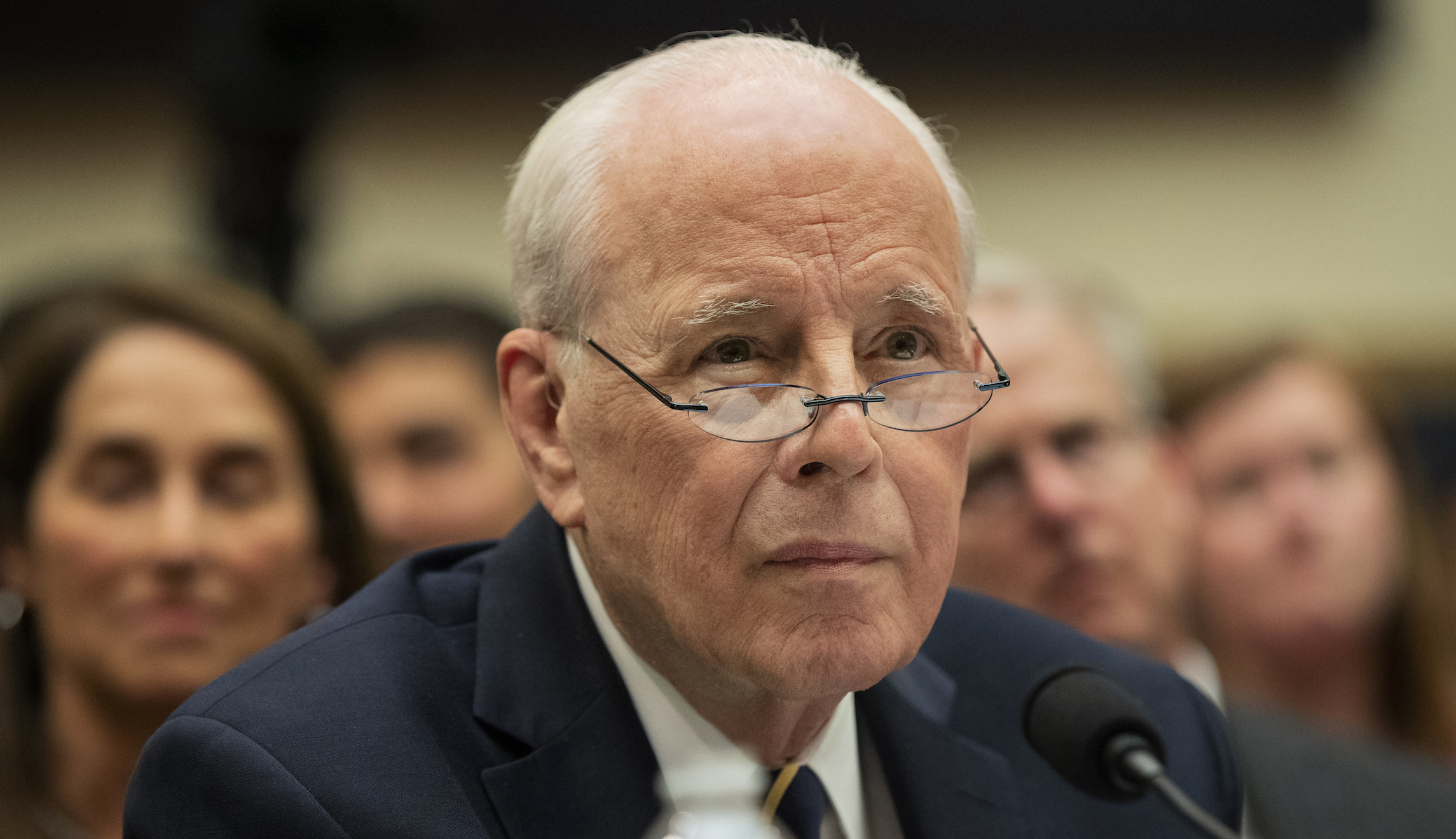 Republicans assail Dean’s record: ‘How many presidents have you accused of being Richard Nixon?’