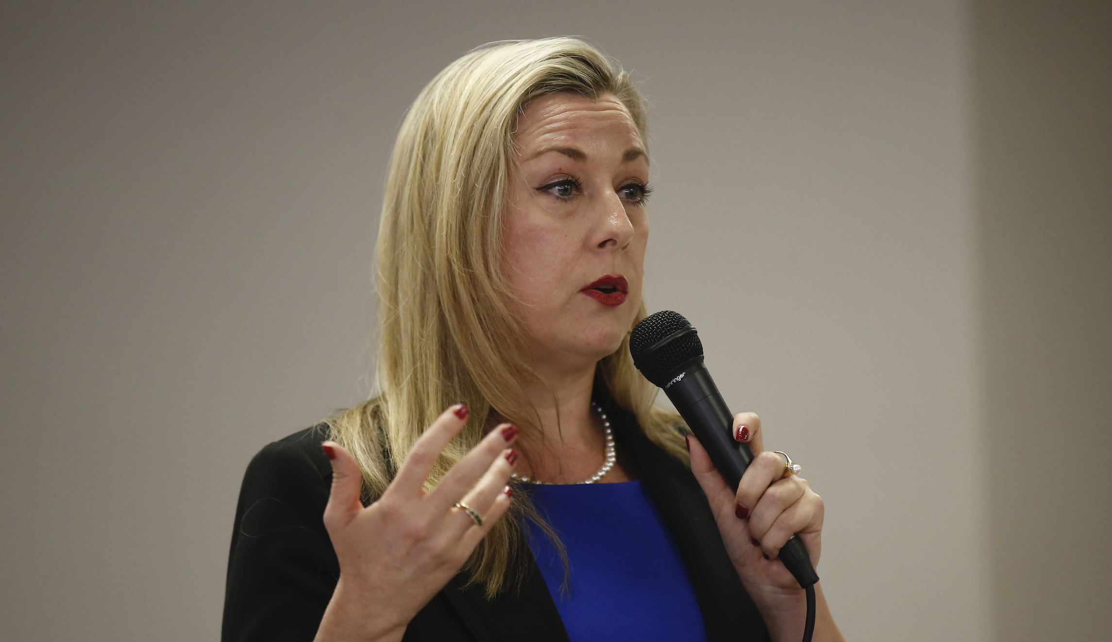 Republicans hang on and hope to surprise in House races