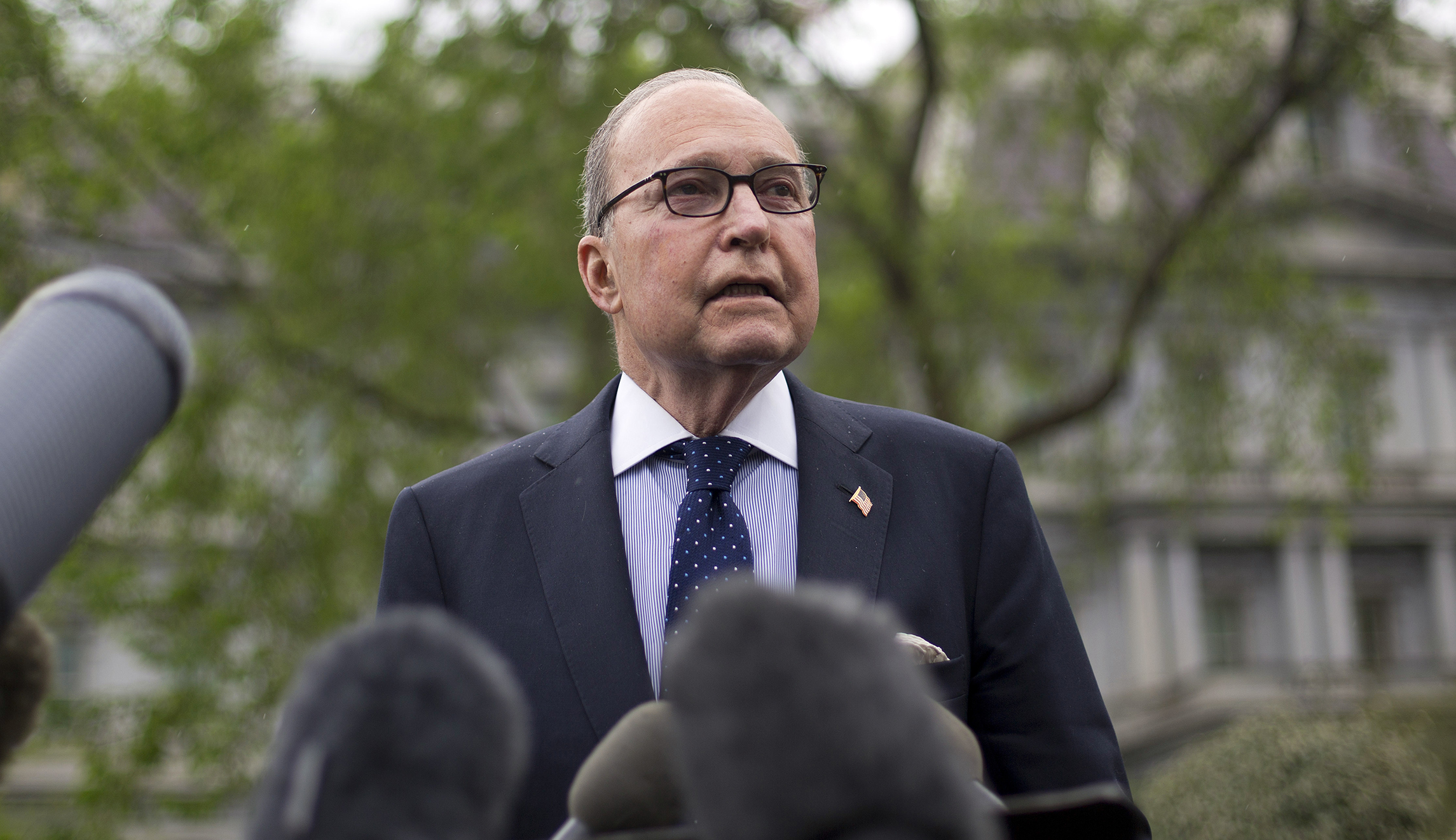 Larry Kudlow walks back Trump’s claim that he will ‘terminate’ payroll tax