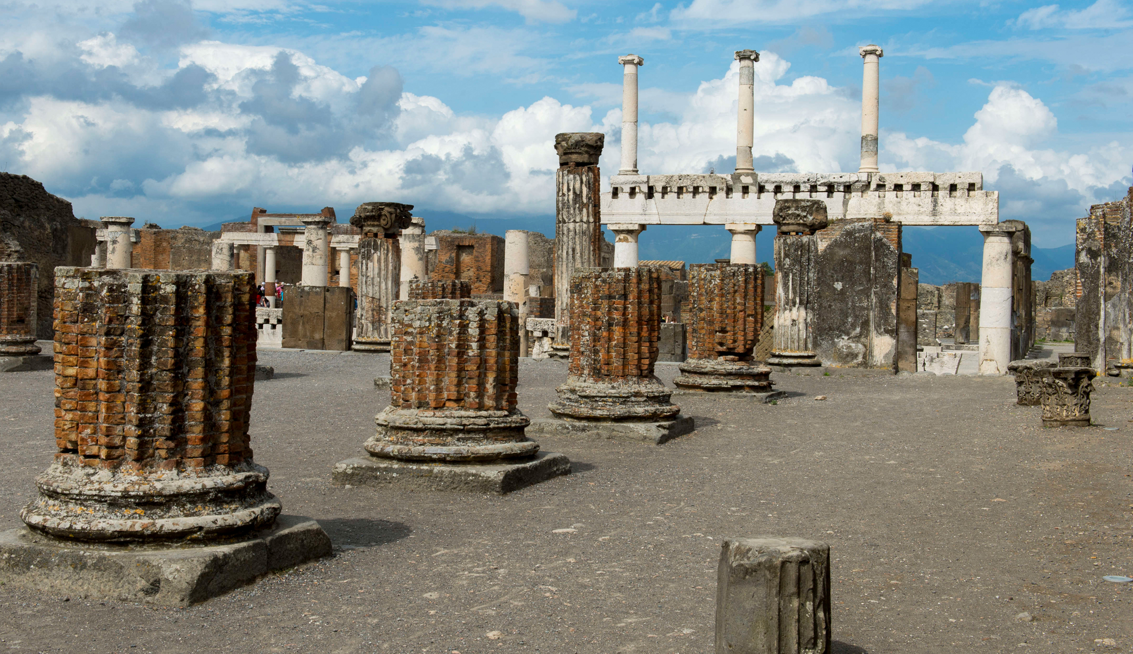 The gnostic fiction of Elena Ferrante