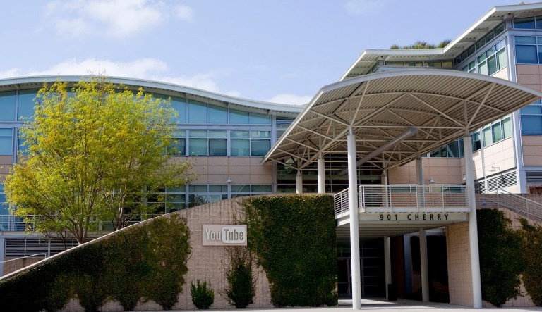 At least 4 wounded, shooter dead at YouTube headquarters