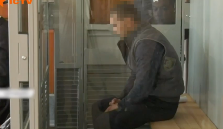 Man slices off penis of man he witnessed raping his wife