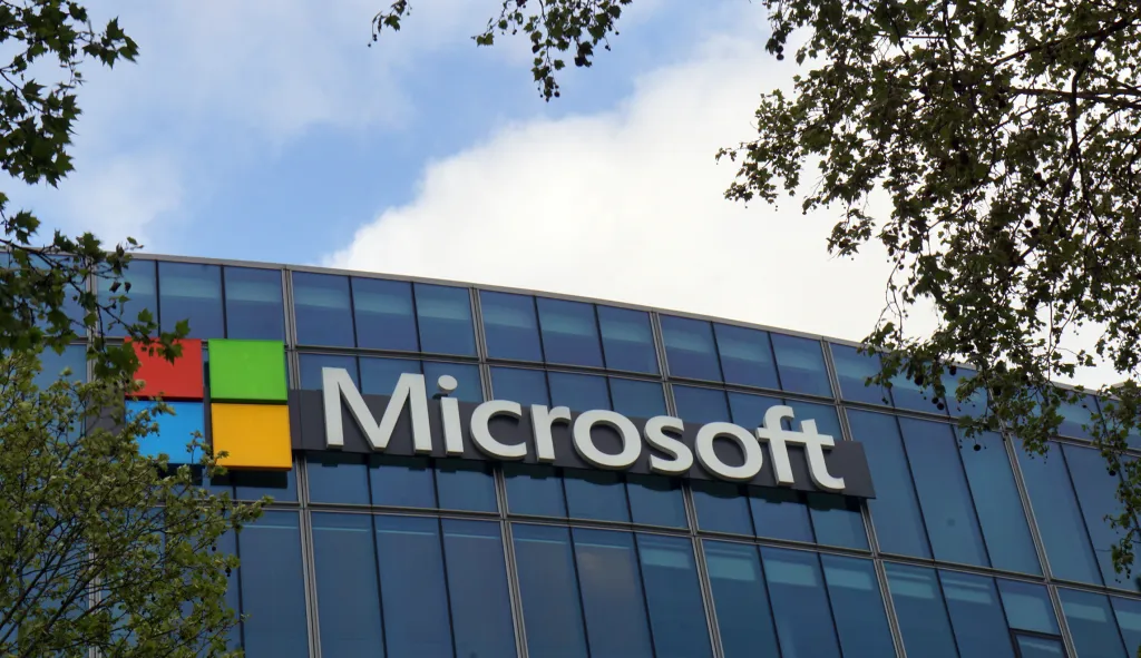 Microsoft chatbot unnerves users with emotional, hostile, and weird responses