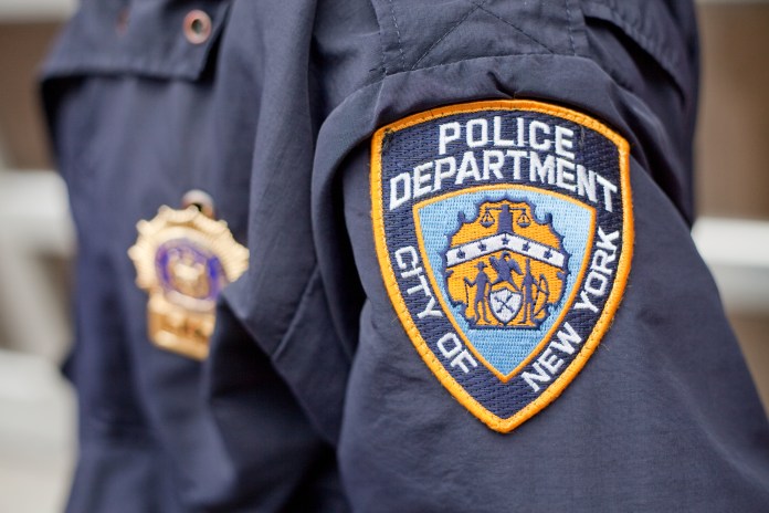 VIDEO: NYC woman beaten and dragged but refuses to give mugger her purse